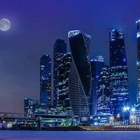 Артем Николаев