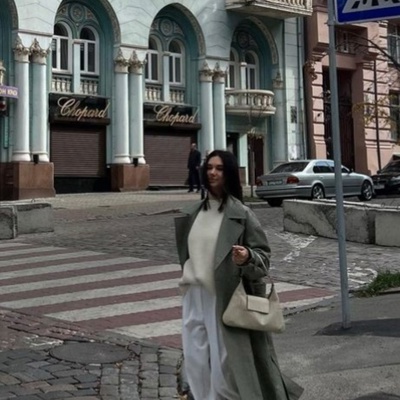 Елена Богдан